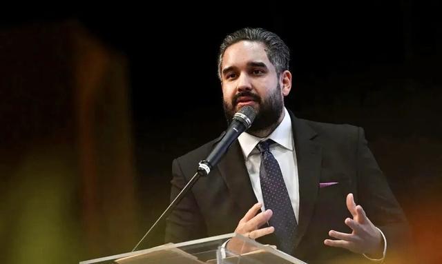 星空体育官网-马杜罗之子最新发声：委应和美国建交并设立大使馆