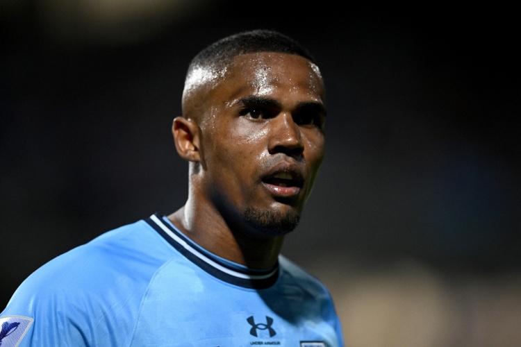 星空体育-斯基拉：阿联酋俱乐部伊蒂法克商谈免签35岁道格拉斯·科斯塔