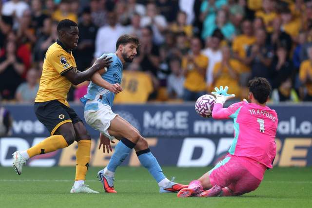 星空体育下载-十拿九稳！曼城迎战英超倒1：哈兰德有望创纪录 铁卫首秀